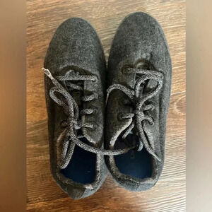 Allbirds Women's Wool Runner Mizzles. Size 9. Charcoal.
